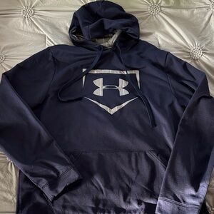 Under Armour Men's Dark Blue Hoodie. XL